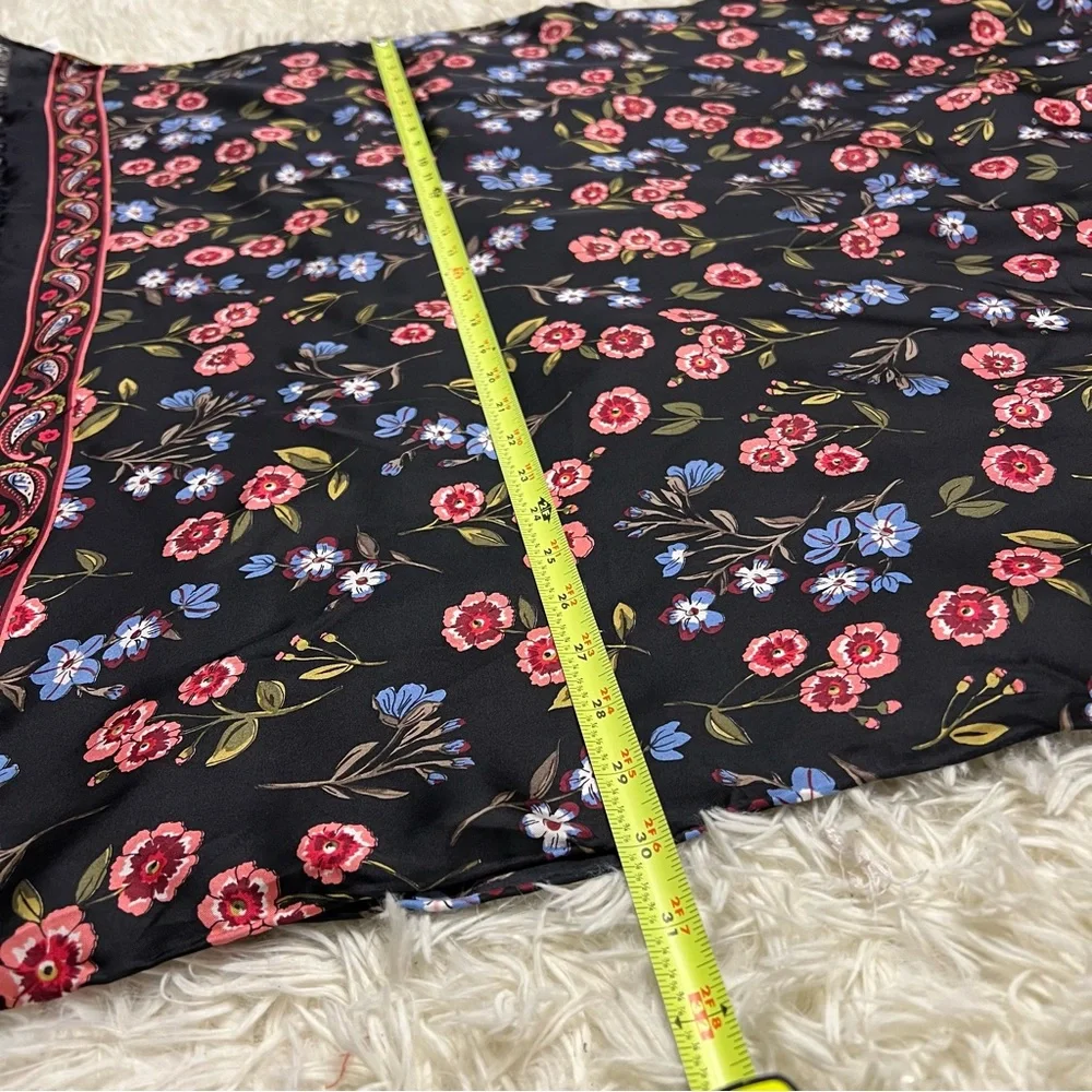Late Spade Floral black Rectangle Scarf 80 X 30 Aprox  W/Fringe Boho City NWOT - Picture 9 of 9